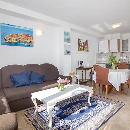 Adriana - Zupa Dubrovacka -dubrovnik Mlini